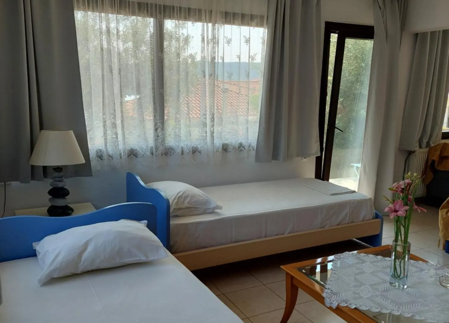 Holiday home Dora'S House Comfortable Apartment With A Yard And View Pyrgadikia Greece